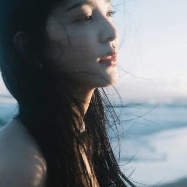 穿到家属院，我改写炮灰人生